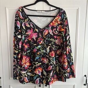 Sakurafina Black V-Neck Long Sleeve Top with Multicolor Floral Print